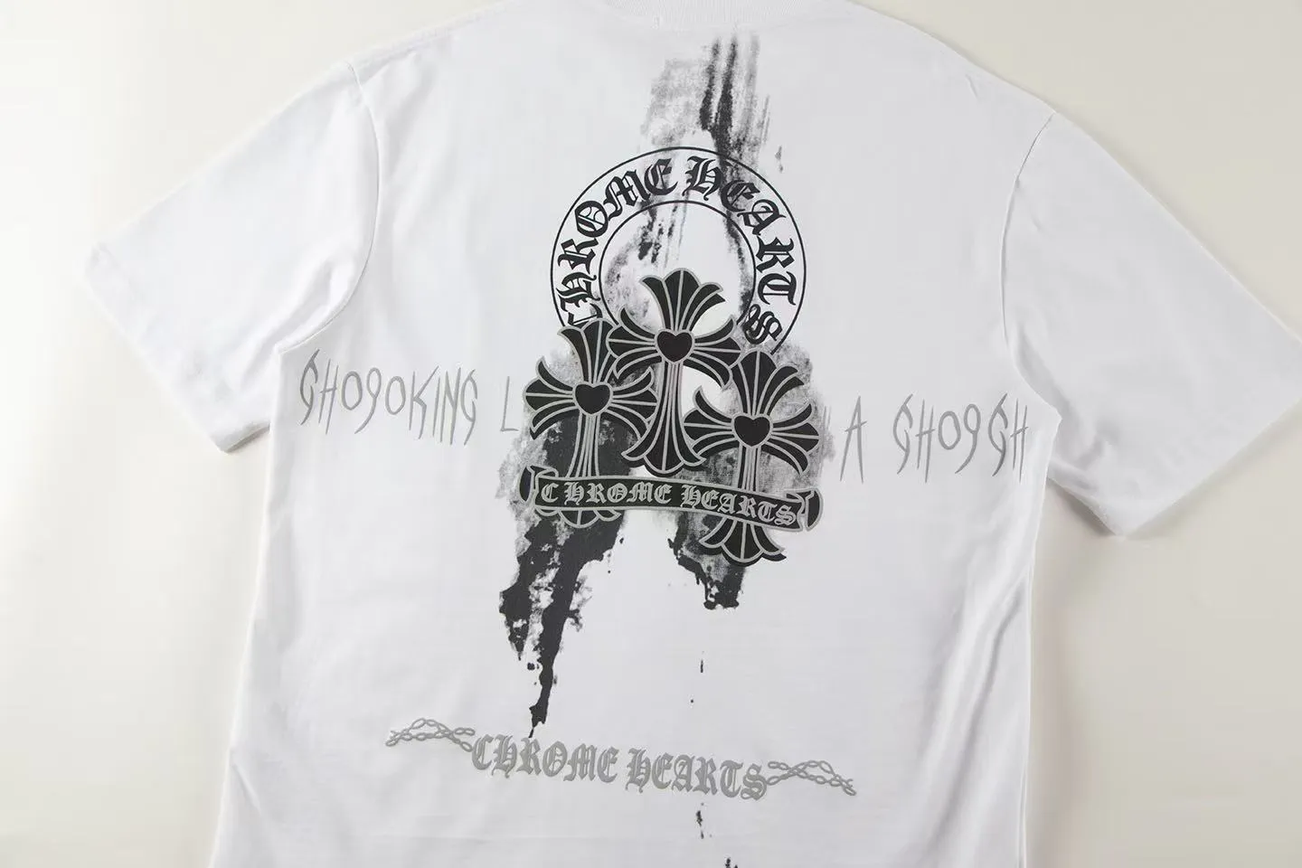 🅿️160 Style: 2025 new Croix Heart short-sleeved T-shirt Material: High version 300g double yarn combed cotton Size: S～XL Color: White Style number: Z008